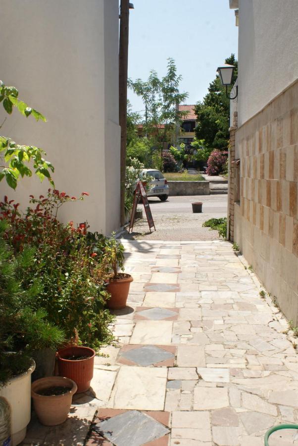 Hotel Agni -Enoikiazomena Diamerizmata Kallithea  Exterior foto